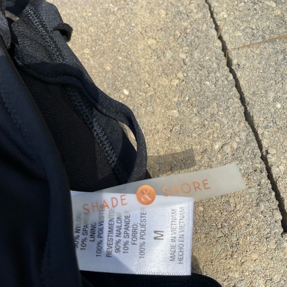 SHADE & SHORE SWIM TOP - Picture 6 of 6